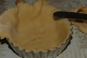 Reteta de tarta cu crema de vanilie krant si smochine