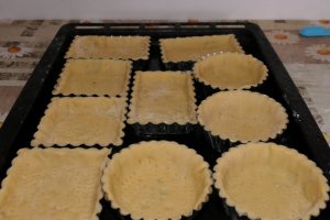 Reteta de tarta cu crema de vanilie krant si smochine