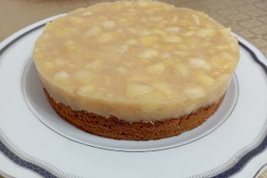 Reteta de tort cu mere si nuci