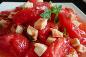 Salata de rosii cu menta