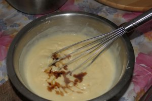 Reteta de tort fulg de nea cu visine