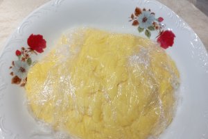 Reteta de prajitura cu nuca de cocos, ciocolata si visine
