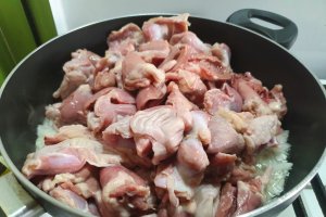 Reteta de pipote picante, cu paste