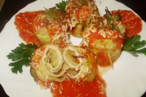 Rulouri de dovlecei gratinati