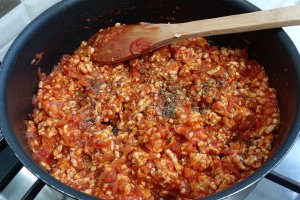 Reteta de lasagna cu carne de curcan, ciuperci si spanac