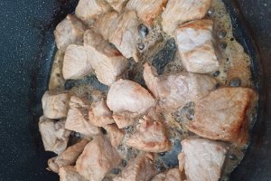Reteta de pulpa de porc in sos picant