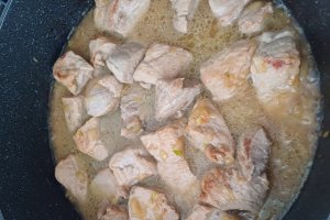 Reteta de pulpa de porc in sos picant