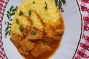 Reteta de pulpa de porc in sos picant