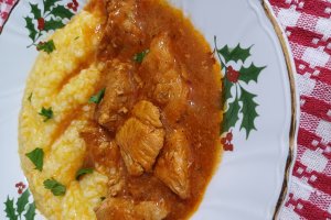 Reteta de pulpa de porc in sos picant