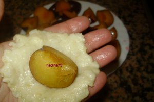 Gomboti cu prune