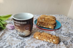 Reteta de biscotti italienesti