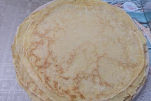 Reteta de clatite cu ciuperci si carne de pui