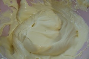 Tiramisu cu capsuni, un desert gustos si aromat