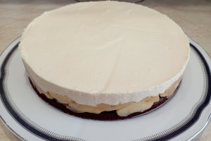 Prajitura cu mere si mascarpone, un desert cremos si aromat