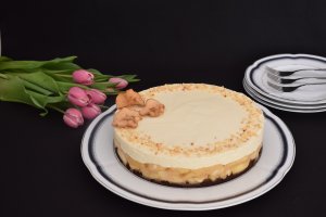 Prajitura cu mere si mascarpone, un desert cremos si aromat