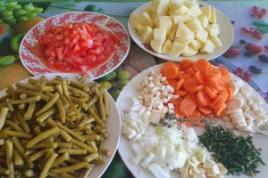 Ciorba cu fasole pastai, reteta gustoasa de post