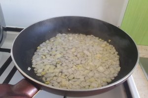 Ciorba cu fasole pastai, reteta gustoasa de post