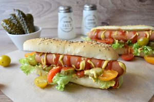 Reteta de hotdog de casa - Simplu si delicios