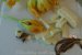 Flori de dovlecel umplute cu mozzarella si ansoa-2