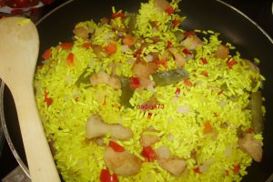 Ciuperci gratinate cu orez si mozzarella