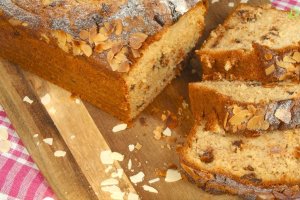 Banana Bread - Rețetă pufoasă și aromată, simplu de făcut acasă