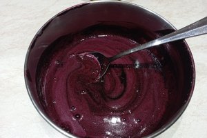 Tort cu afine și zmeura - Un desert delicios și racoritor