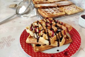 Gaufres vanilate cu iaurt - Reteta gustoasa si aromata