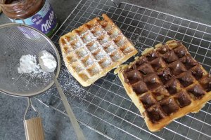 Gaufres vanilate cu iaurt - Reteta gustoasa si aromata