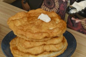 Rețeta de langoși pufoși - Irezistibil de gustoși