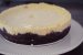 Cheesecake fin cu mascarpone si sos de zmeura-3