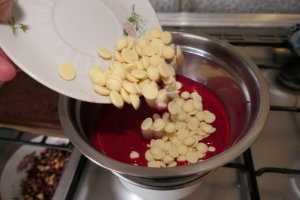 Prajitura cu zmeura - Deliciu fin si aromat