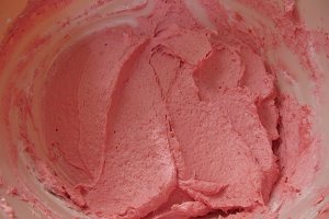 Tarta cu zmeura si ciocolata - Reteta delicioasa de post