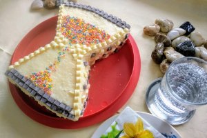 Tort Clepsidra - Reteta delicioasa pentru un desert aniversar