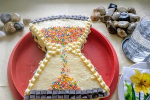Tort Clepsidra - Reteta delicioasa pentru un desert aniversar