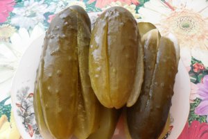 Castraveti murati la soare