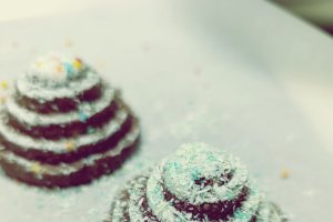 Brăduți dulci cu biscuiți și nucă - Desertul delicios perfect pentru sarbatori