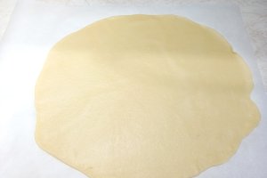 Tarta cu mere, nuca si suc de portocale - Reteta gustoasa si aromata