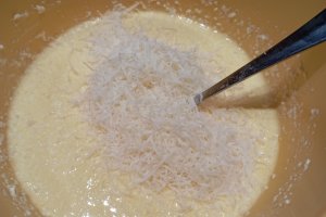 Placinta cu branza si iaurt - Usor de preparat si foarte gustoasa