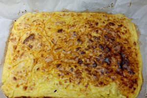 Placinta cu branza si iaurt - Usor de preparat si foarte gustoasa