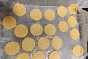 Islere cu fistic și cremă ciocofistichie - Desert fraged și delicios