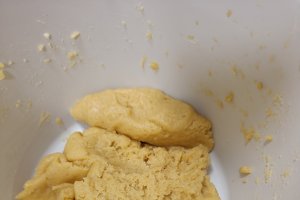 Islere cu fistic și cremă ciocofistichie - Desert fraged și delicios
