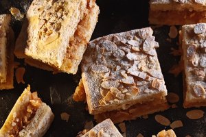Plăcintă de post cu mere - Gustoasă, fragedă și aromată