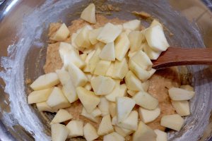 Prajitura cu mere, dovleac si migdale - Reteta gustoasa si aromata