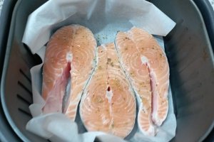 Somon cu orez cremos, cu parmezan - Reteta usoara si gustoasa