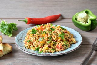 Menemen - Omleta turceasca plina de savoare