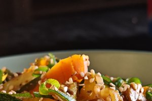 Noodles cu legume - Rețeta gustoasă de post