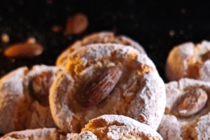 Biscuiți cu migdale - Crocanți și delicioși