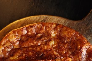 Plăcintă cu brânză sărată - Rețeta super rapidă și gustoasă