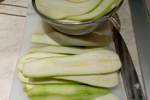 Cordon bleu cu dovlecei la cuptor - Reteta gustoasa si rapida