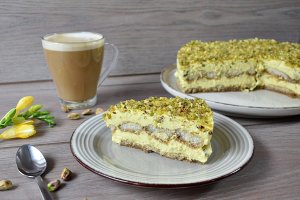 Tiramisu cu fistic - Reteta delicioasa si aromata